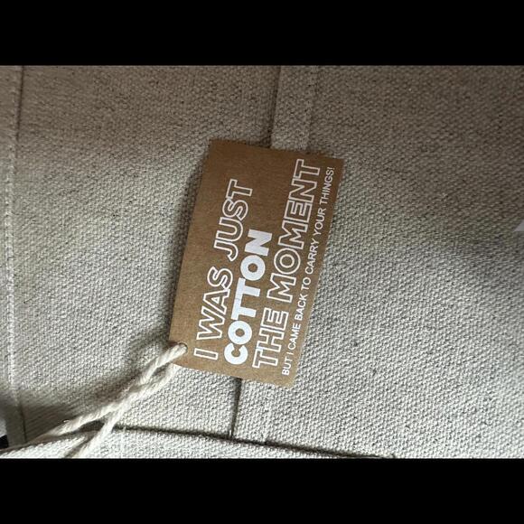 RCCL Tan Large Beach Bag NWT - Picture 3 of 4